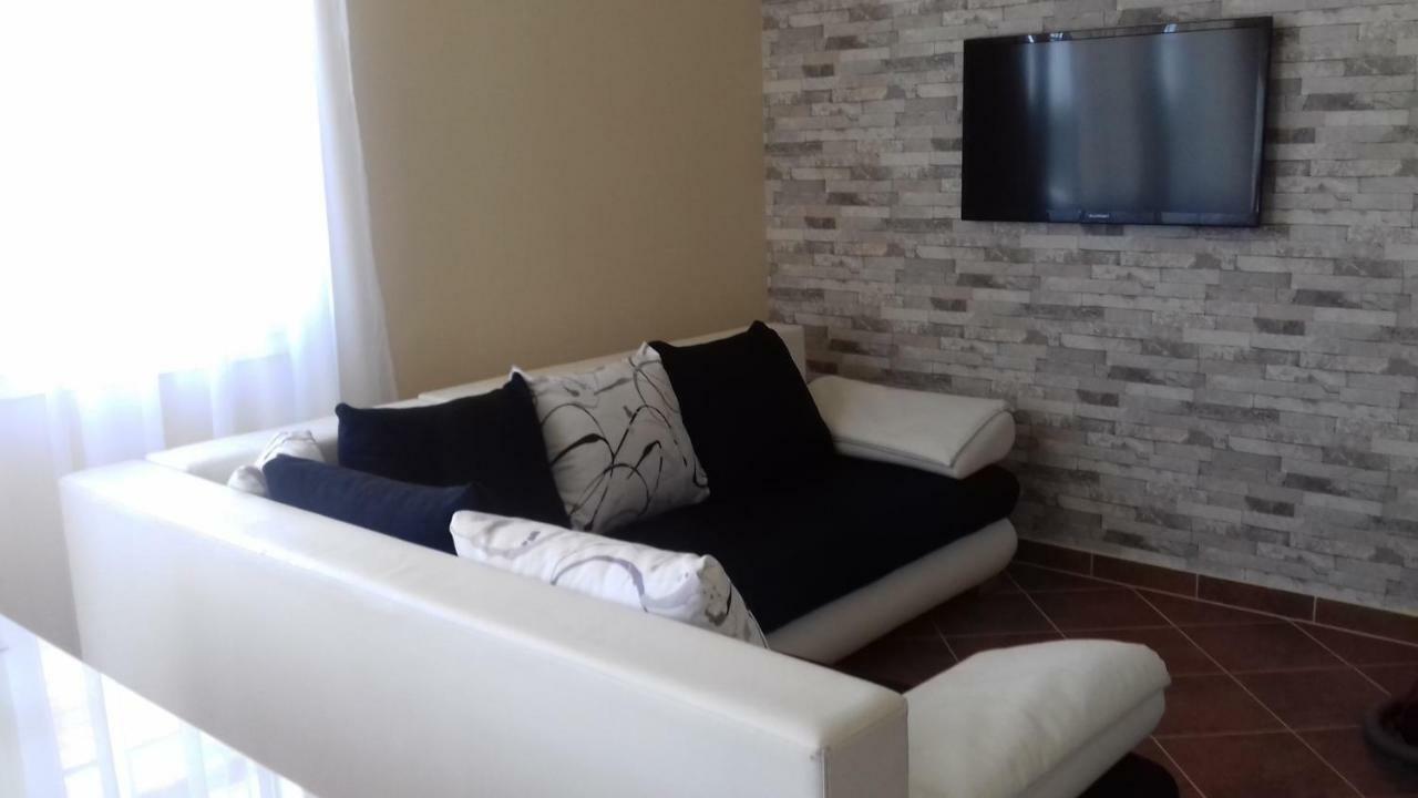 Benelise Apartman Хевіз Екстер'єр фото